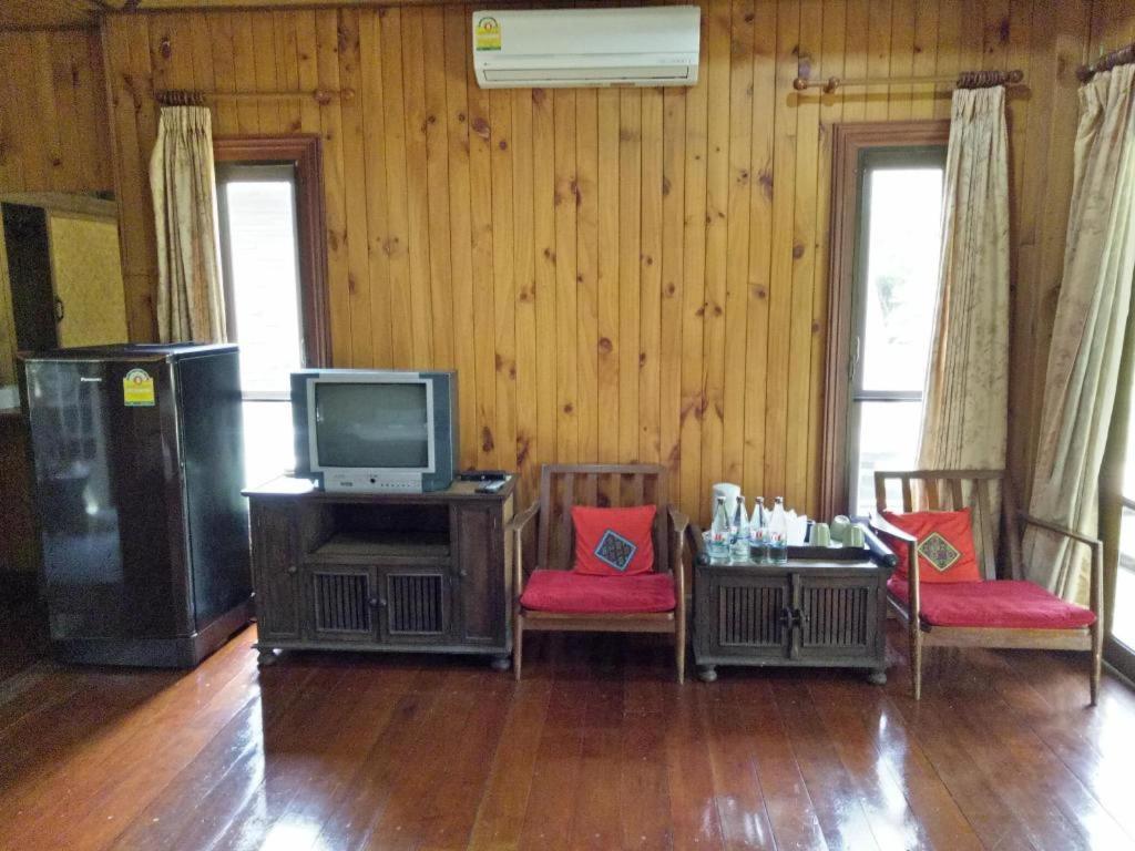 Indie House @ Maerim Чіангмай Екстер'єр фото